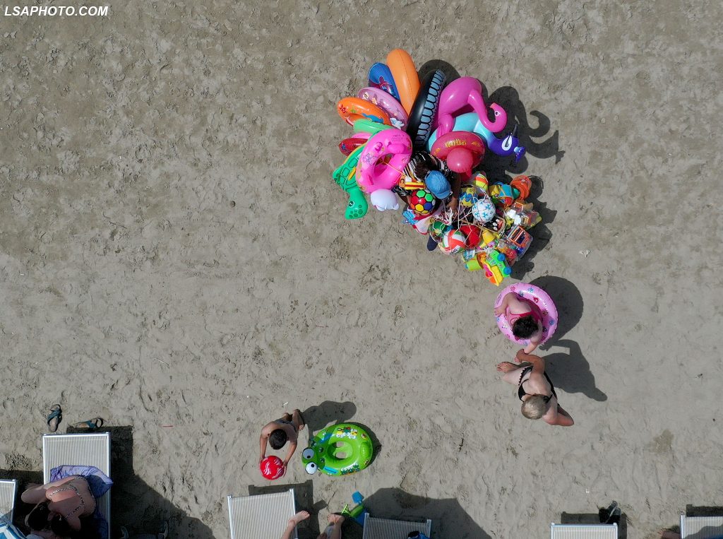 Numër i madh turistësh serbë në hotelet e Durrësit, po zëvendësojnë kosovarët