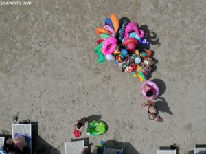 Numër i madh turistësh serbë në hotelet e Durrësit, po zëvendësojnë kosovarët