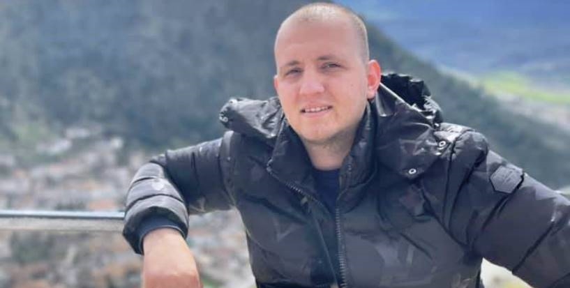 Atentati ndaj 24-vjeçarit, shkak u bënë pazaret e drogës në Angli dhe borxhet e pashlyera mes shokëve
