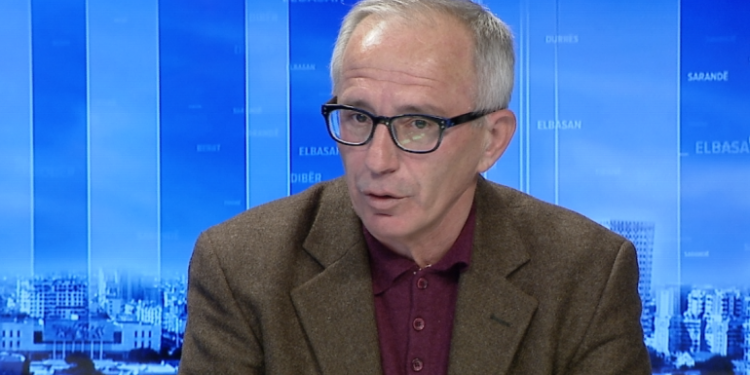 Mark Marku jep dorëheqjen nga mandati i deputetit