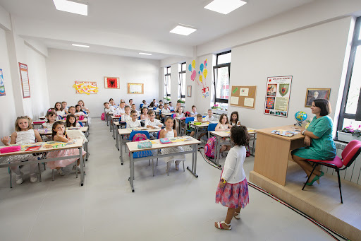 Kur do të paraqiten mësuesit në shkollë?