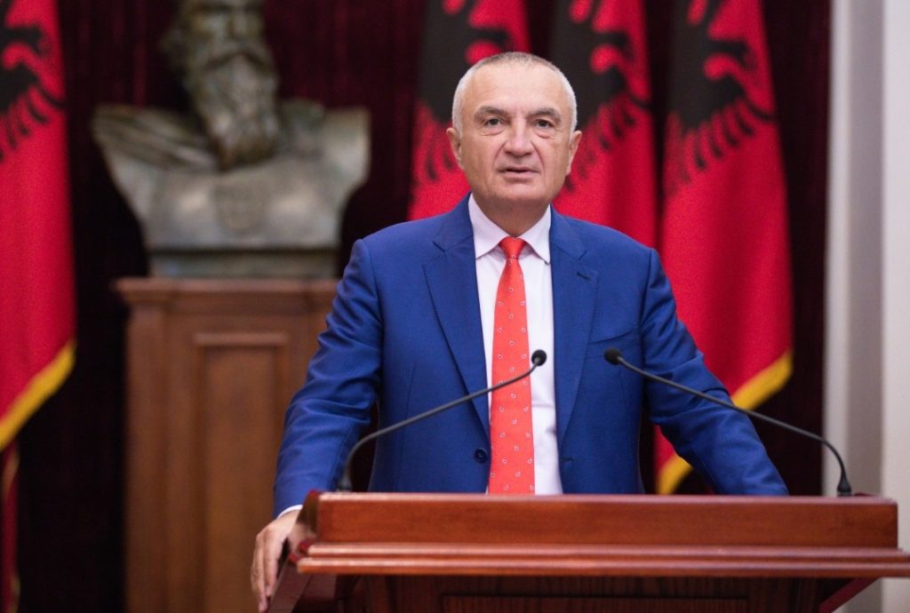 Presidenti Meta kthen për rishqyrtim Aktin Normativ për “Menaxhimin e Buxhetit”
