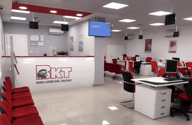 Banka Tregtare Kombëtare ndërpret shërbimet për klientët!