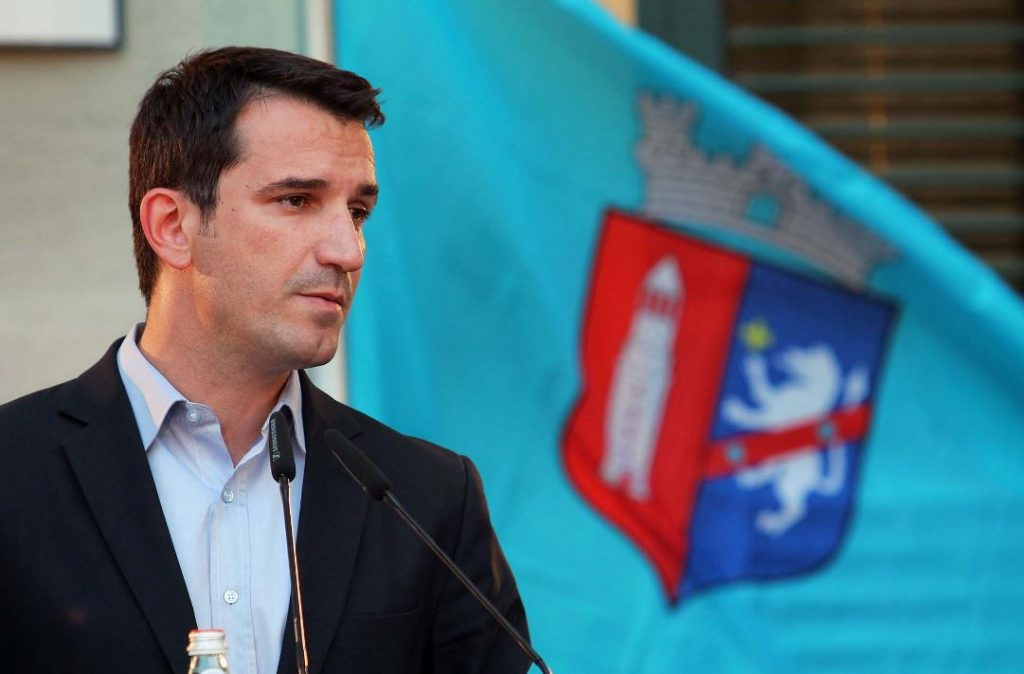 Veliaj për përjashtimin e Berishës: Me fundin e tij, përfundon politika e shpifjes!