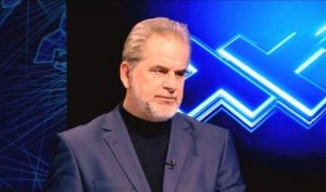 Artur Zheji: Mali i Zi, Edi Rama Gri dhe Albini i Kuq!