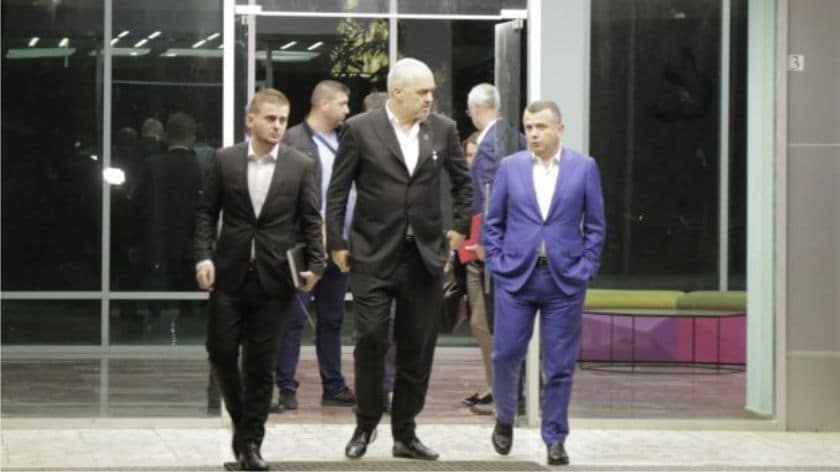 Pak ditë pas ndryshimeve brenda partisë, kryeministri Rama takim me Sekretariatin e ri