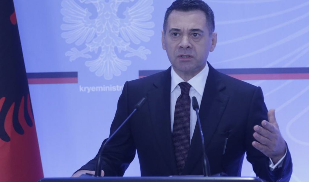 Rritja e çmimit të bukës, asnjë gjobë për kompanitë e miellit/ Arben Ahmetaj: Respektoj vendimin e Autoritetit të Konkurrencës