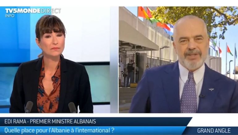 Rama flet për herë të parë për arrestimin e Adriatik Llallës,  intervistë për TV5 nga New Yorku: Jemi në një betejë të hapur ndaj korrupsionit