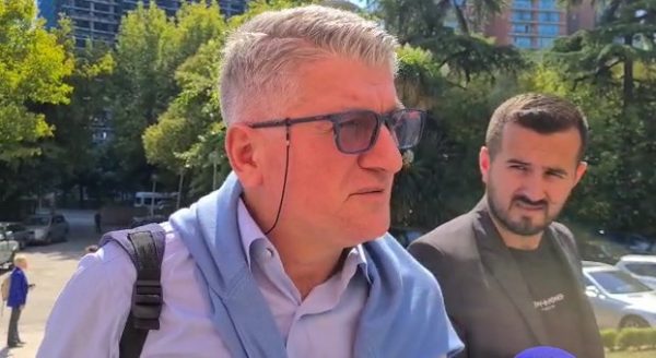 Gjekmarkaj komenton përjashtimin e Berishës :Betejat për statut që mund të bëjë Berisha s’janë të kalibrit të tij