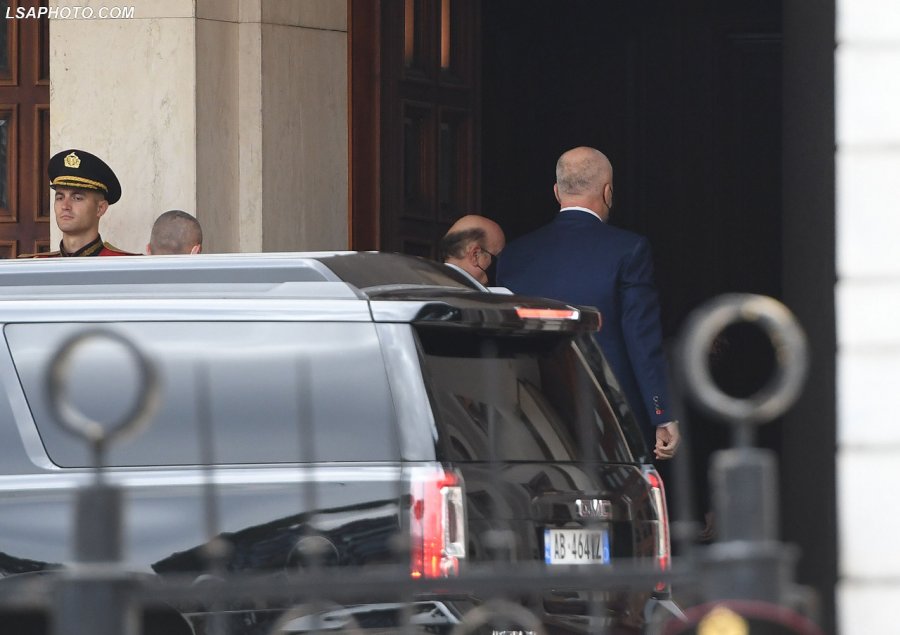 Makina luksoze e Ramës, reagon qeveria: E ka marrë me qira PS-ja