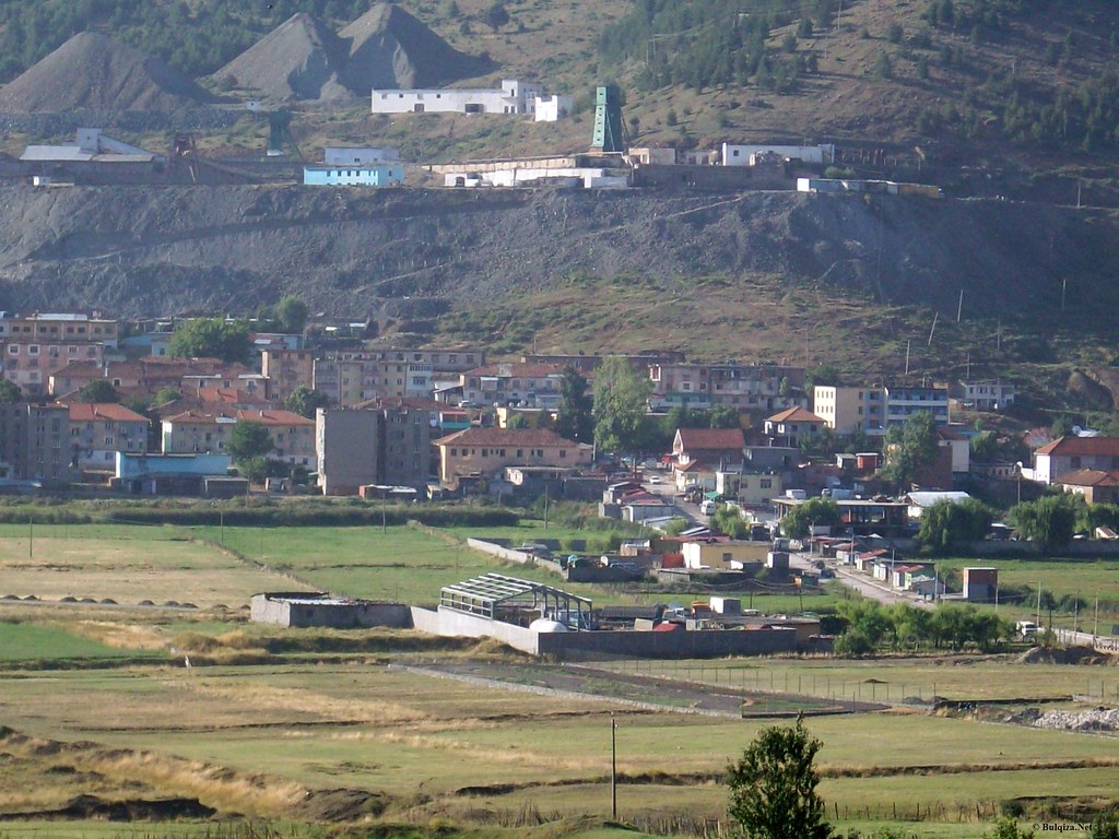 Merret peng përgjegjësi i Zyrës Arsimore, në pranga një 29-vjeçar