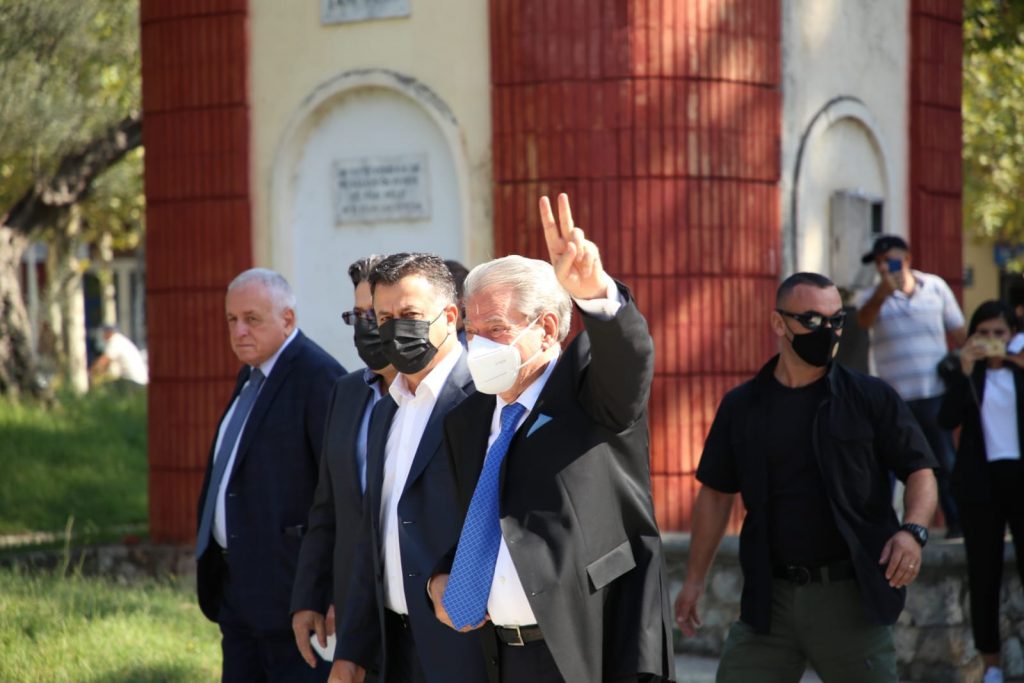 Sali Berisha paralajmëron lëvizje për shkarkimin e Lulzim Bashës si kreu i PD:Do marr çdo nismë ligjore për…