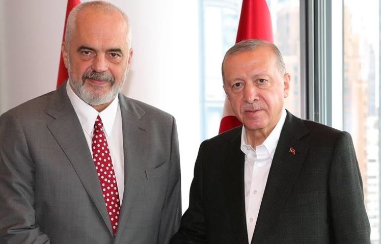 Kryeministri Edi Rama takon Presidentin Erdogan në SHBA, mediat turke zbardhin detaje