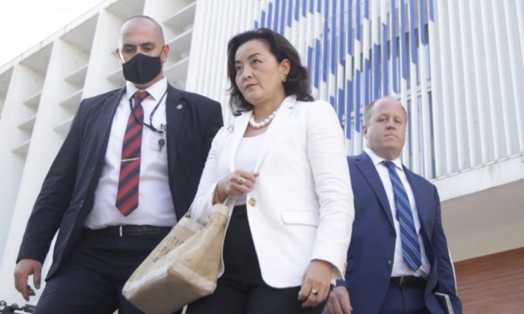 Qëndrimet e SHBA-së cënojnë demokracinë e Shqipërisë? Yuri Kim: E gabuar dhe ofenduese!