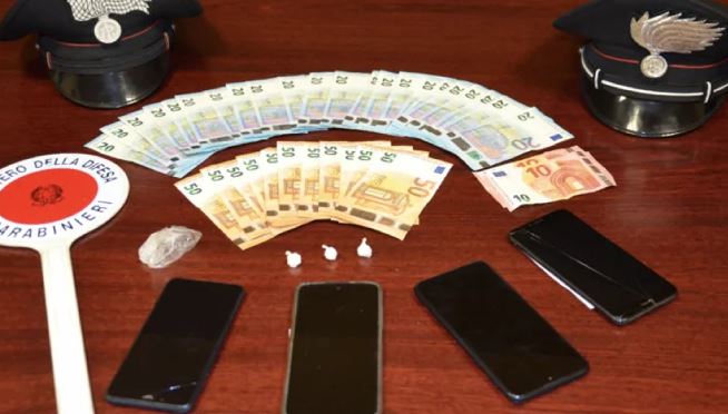 “Ishte i papunë por shiste drogë në shtëpi”/ Arrestohet 39-vjeçari shqiptar në Itali, si u zbulua nga autoritetet