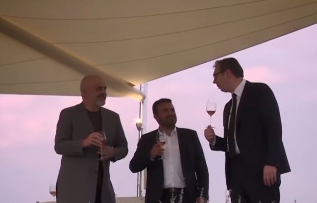 Rama, Zaev e Vuçiç “pijnë nga një gotë verë” për Ballkanin e Hapur
