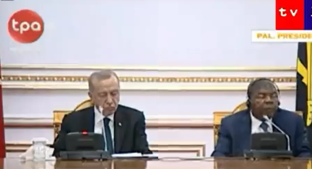 Shëndeti i Erdogan shqetëson seriozisht turqit/ E zë gjumi sërish gjatë konferencës për shtyp