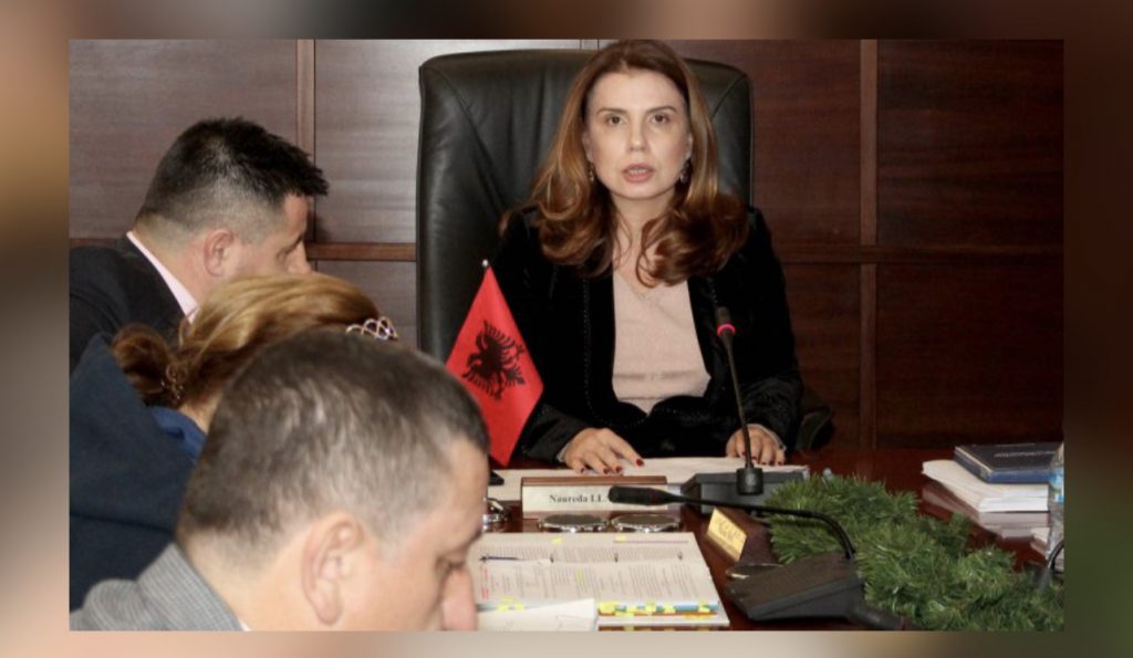 E drejta e informimit dhe ‘sekreti shtetëror’; KLGJ dorëzohet pasi u padit në gjykatë