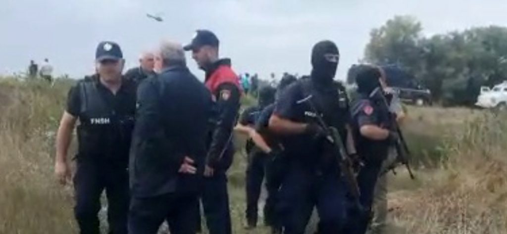 Policia aksion anti-drogë në Lezhë, zbulohet sasi e konsiderueshme kanabisi në një shtëpi të braktisur
