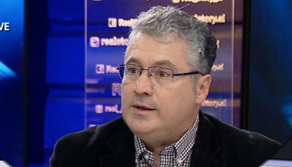 Minxhozi: Partitë në Shqipëri si kioska të kryetarëve. Ky proces degjenerimi na ka futur në demokraci të kalbur
