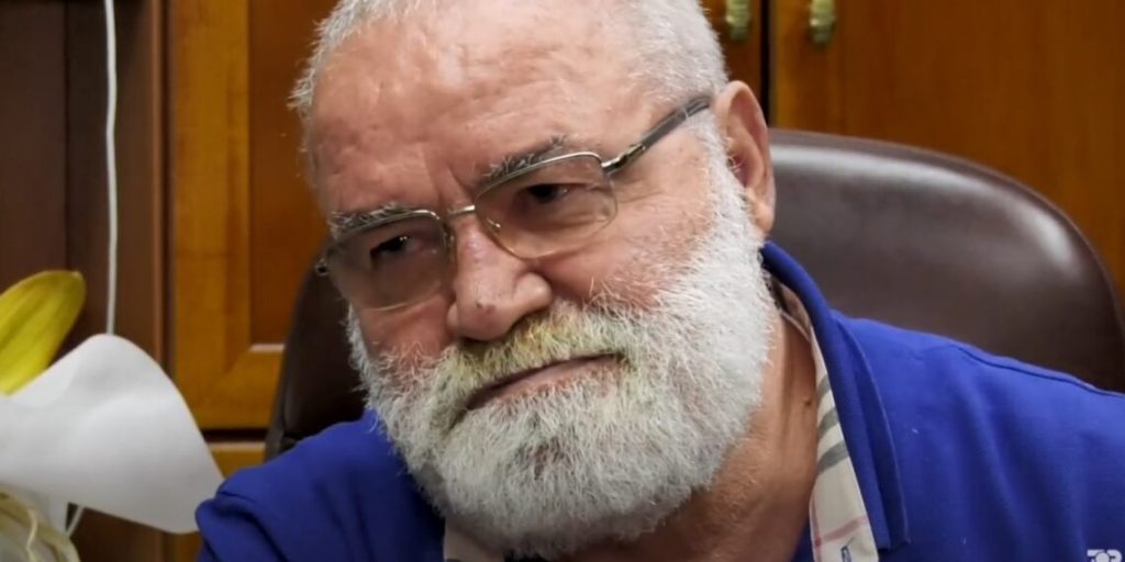 Filip Çakuli: Historia si e shpëtuam Koço Devolen nga burgu në Itali, e vërteta e drogës që ju gjet dhe nderhyrja e Berishës
