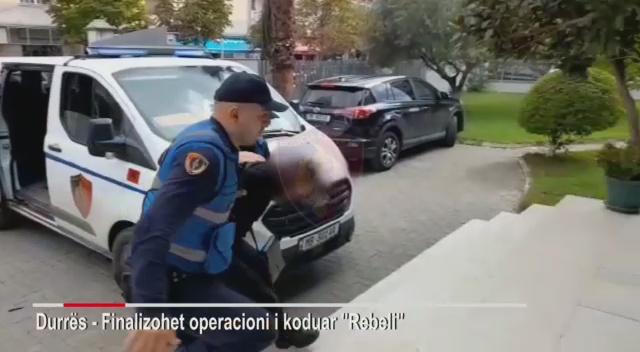 Lëvizte me armë dhe shpërndante drogë, arrestohet “Rebeli” i Durrësit