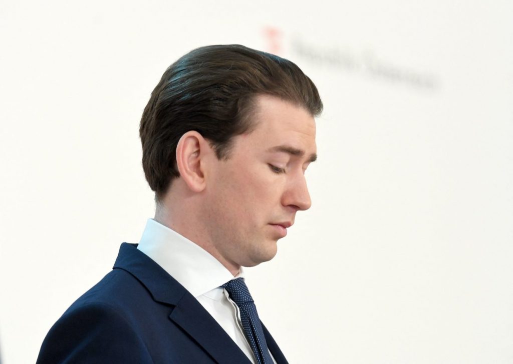 U përfshi në një skandal korrupsioni, jep dorëheqjen kancelari i Austrisë! Ja kush është zëvendësuesi i tij