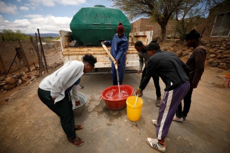 Mbi 100 milionë njerëz në Afrikë janë të kërcënuar nga ndryshimet klimatike