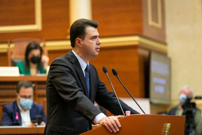 Basha i përgjigjet Ramës për bashkëqeverisje,me videon nga Kuvendi: PD ka vendosur të ecë përpara