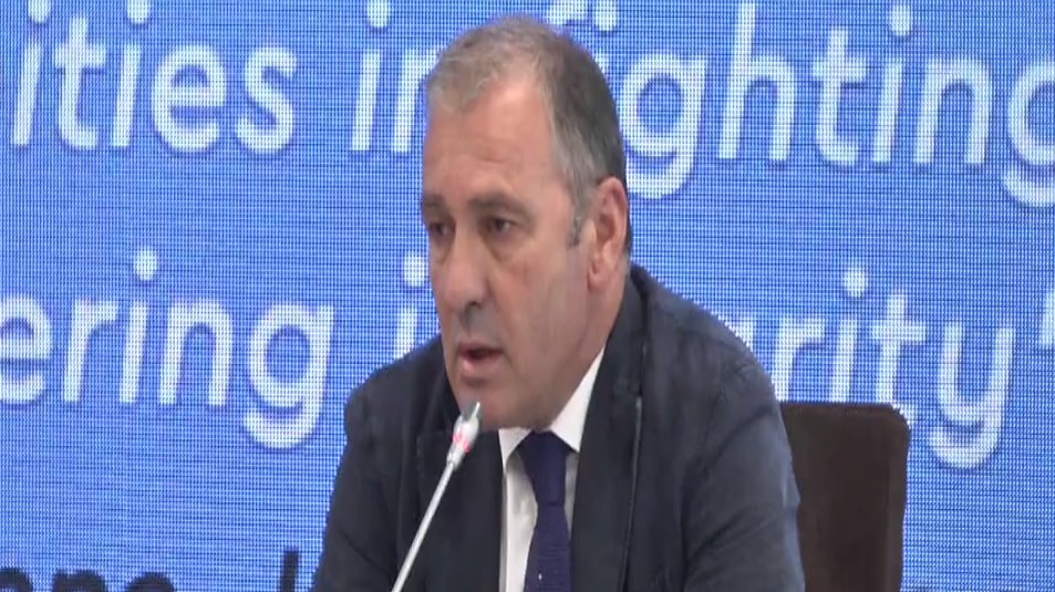 Drejtuesi i SPAK Arben Kraja takon ministren e Drejtësisë së Kosovës, ja për çfarë u ra dakord