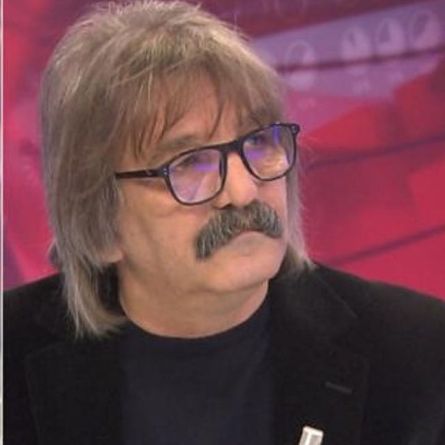 Covidi i merrr jetën gazetarit të njohur televiziv