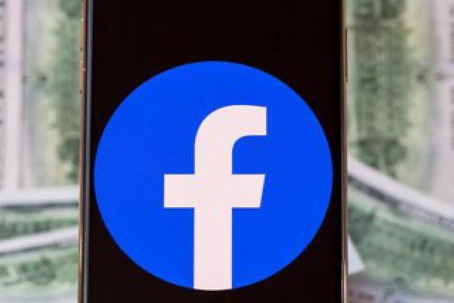 Facebook  deklaron fitime rekord
