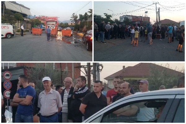 Punimet për Unazën e Madhe rikthejnë protestat! Banorët kundërshtojnë prishjen e banesave, bllokojnë rrugën me kazanët e plehrave