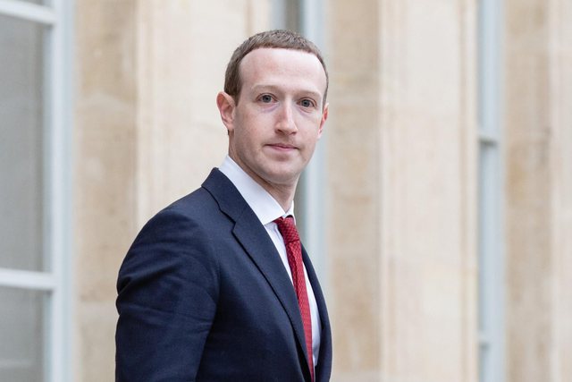 Mark Zuckerberg bie nga lista e njerëzve më të pasur