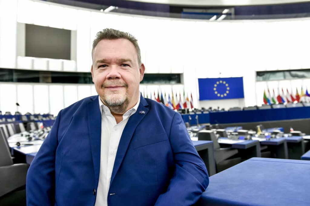 Ndryshimet në ligjin e medias, Reporteri i Shqipërisë në BE: Unioni e ka bërë të qartë, ligjet të jenë në përputhje me rekomandimet e “Venecias”