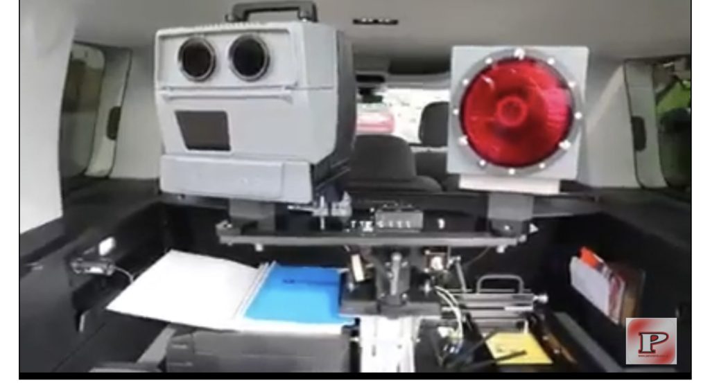 Prezantohet “makina inteligjente” që monitoron qarkullimin rrugor! Ministri i Brendshëm: Nëse shkelni rregullat, gjoba ju vjen me foto dhe video në shtëpi