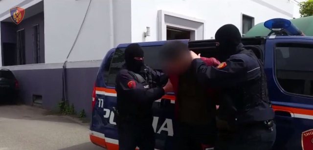 Përplaset për vdekje me makinë 65-vjeçari, prangoset autori, sekuestrohet mjeti i vjedhur në Bosnjë