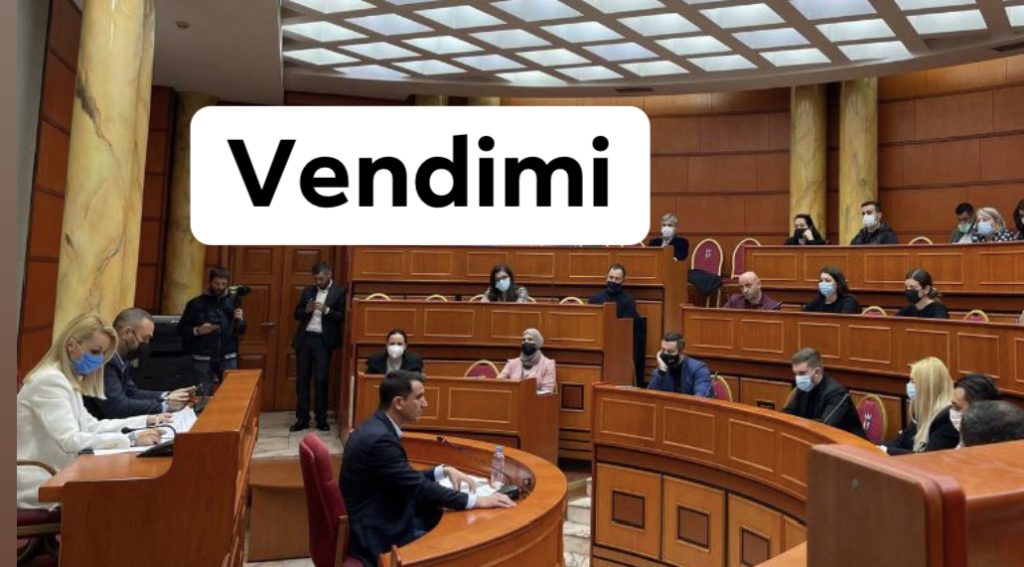 Disa pallate të dëmtuara nga tërmeti në Tiranë do të shemben