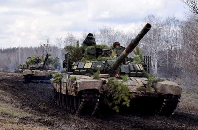Rusia çon më shumë tanke, SHBA paralajmëron Europën për një pushtim rus të Ukrainës