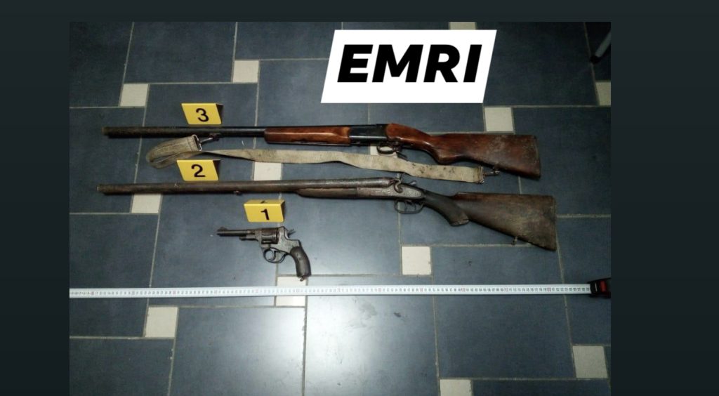 Kërcënonte dhe shantazhonte bashkëshorten, arrestohet 43-vjeçari