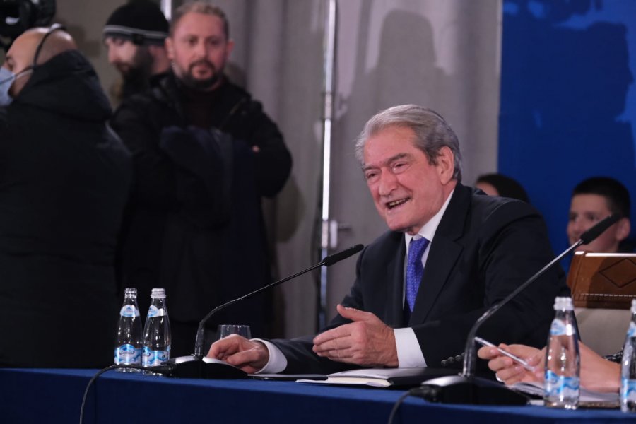 Berisha: Edhe 10 ditë nga momenti historik. Do ta kthejmë PD-në në forcë fituese