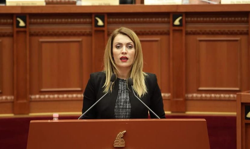“Burri i deputetes së PS i solli skenën nga Italia në Air Albania”, Gjylameti reagon pas akuzave të Bashës: Do shihemi në gjyq