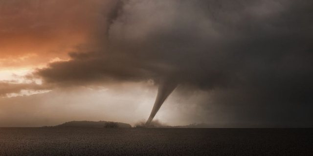 Tornado shkatërrimtare, mbi 50 të vdekur në SHBA