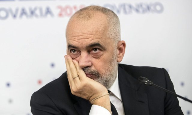 Rama prezanton aplikacionin dhe u bën thirrje qytetarëve: Këtu mund të denonconi…