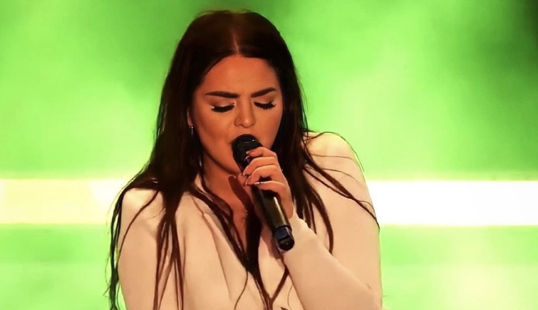 Fifi përlotet kur tregon për gjendjen e saj emocionale kur shkroi këngën ‘’Diell’’ brenda shtëpisë së Big Brother