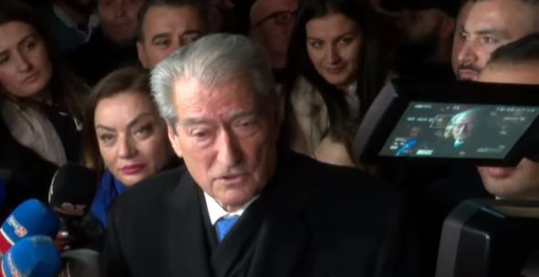 Referendumi për shkarkimin e Bashës/ Berisha kujton mesazhin e ish-sekretarit Amerikan të Shtetit