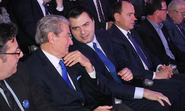 “Ka pak kohë nga Zoti, sot u “korite”/ Berisha i përgjigjet Bashës: Ty as 10 jetë nuk të bëjnë burrë
