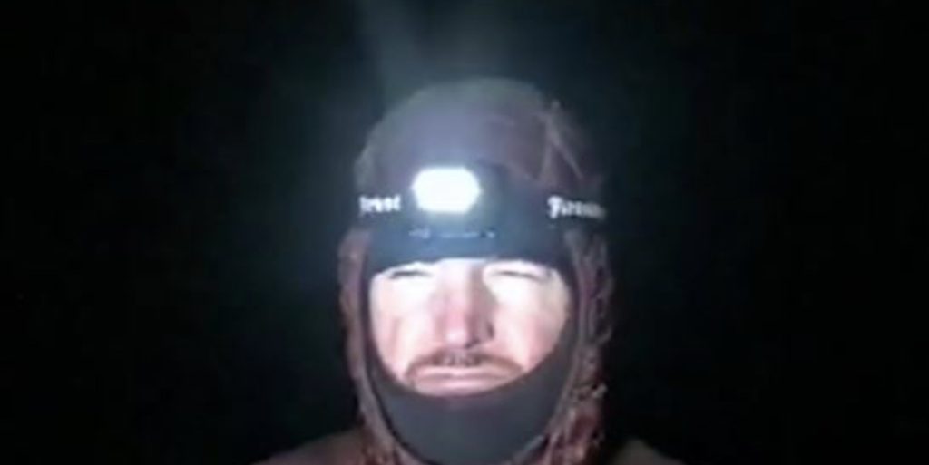Gjendet i pajetë njëri nga alpinistët, u rrëzuan nga Mali i Munellës bashkë me gazetarin Alfred Lela