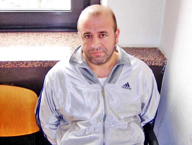 Gjykata e Lartë anulon lirimin me kusht për Lulzim Berishën