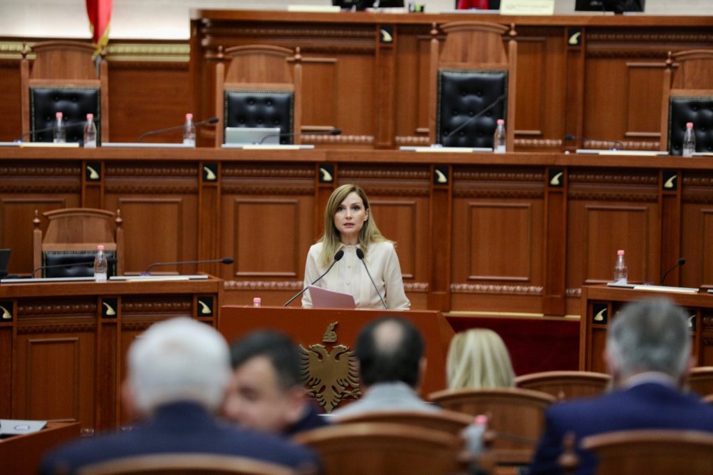 “Skema abuzimi ndaj pronës private e publike”/ Tabaku: Ligji i Investimeve Strategjike i miratuar nga qeveria Rama 1, i hapi rrugë krijimit të oligarkisë ekonomike në vend